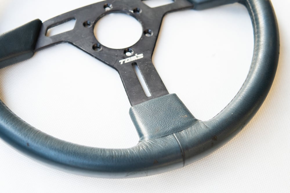 TOM'S 360mm steering wheel