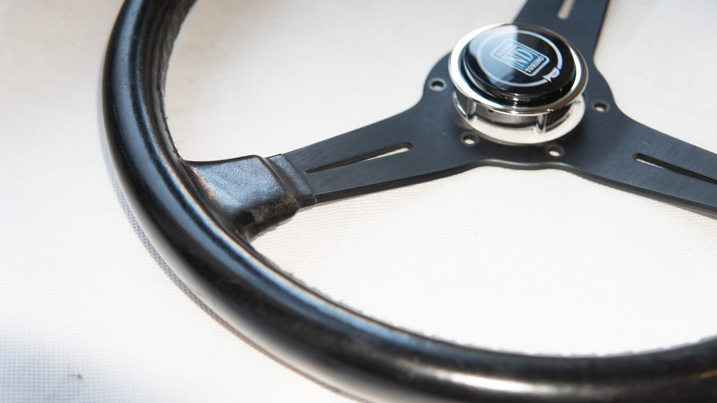 NARDI TORINO CLASSIC 365MM BLACK.